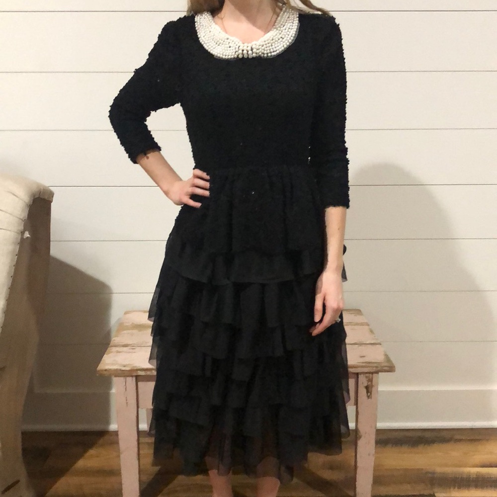 Dainty Jewell’s midi dress